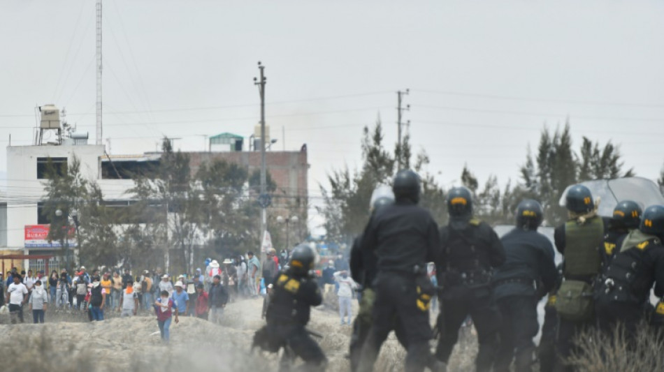 P&eacute;rou: la contestation perdure malgr&eacute; une proposition d'&eacute;lections anticip&eacute;es