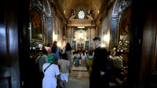 J&oacute;venes cat&oacute;licos de pa&iacute;ses en guerra llegan a Roma en busca de esperanza