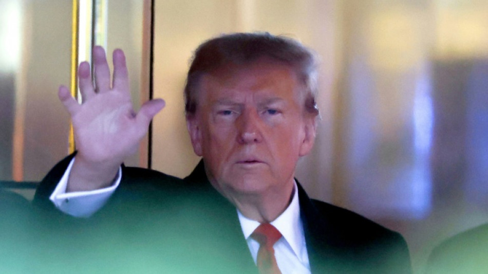 Donald Trump &eacute; condenado a pagar US$ 83,3 milh&otilde;es a escritora por difama&ccedil;&atilde;o