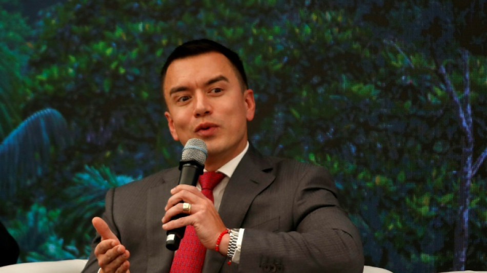 Presidente do Equador ordena aumentar busca por adolescentes desaparecidos em a&ccedil;&atilde;o militar