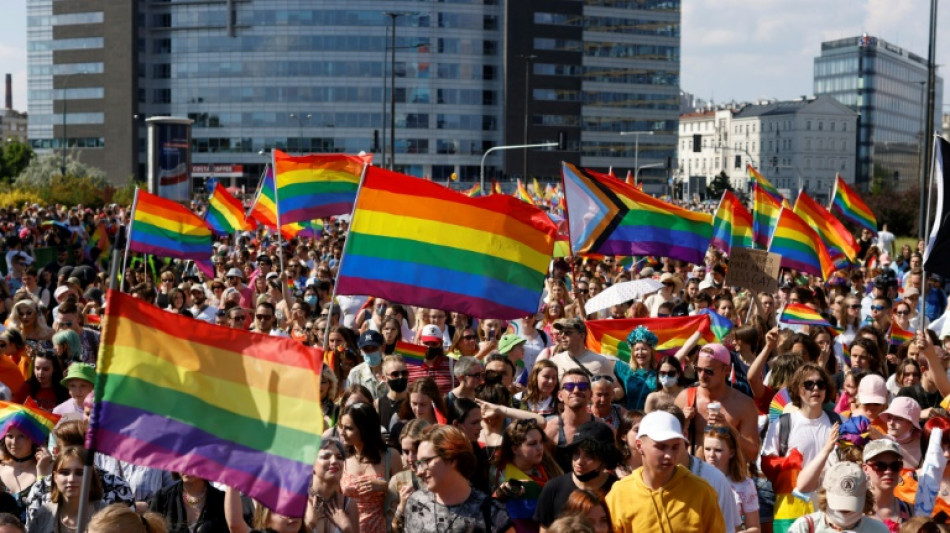 EuGH: Vertrag mit Selbstst&auml;ndigen darf nicht von sexueller Orientierung abh&auml;ngen