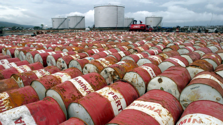 Il petrolio &egrave; in rialzo in avvio, wti +0,57%