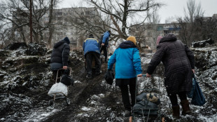 Ukraine : la situation "se complique" sur le front, reconna&icirc;t Zelensky