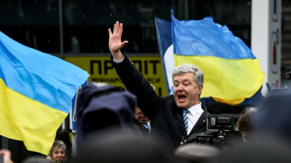 El expresidente ucraniano Poroshenko afirma que se le impidi&oacute; salir del pa&iacute;s