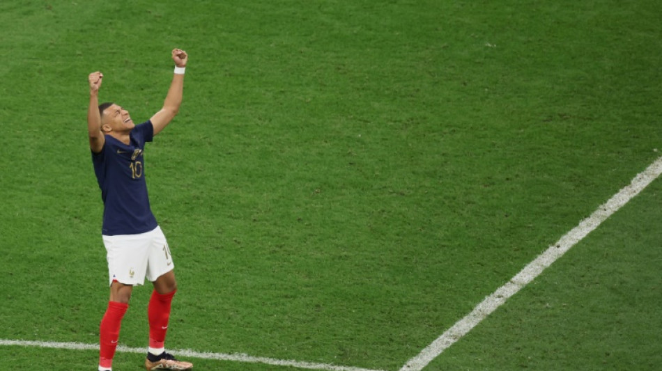 Mondial: la France mord dans le "Crunch" et r&ecirc;ve tout haut