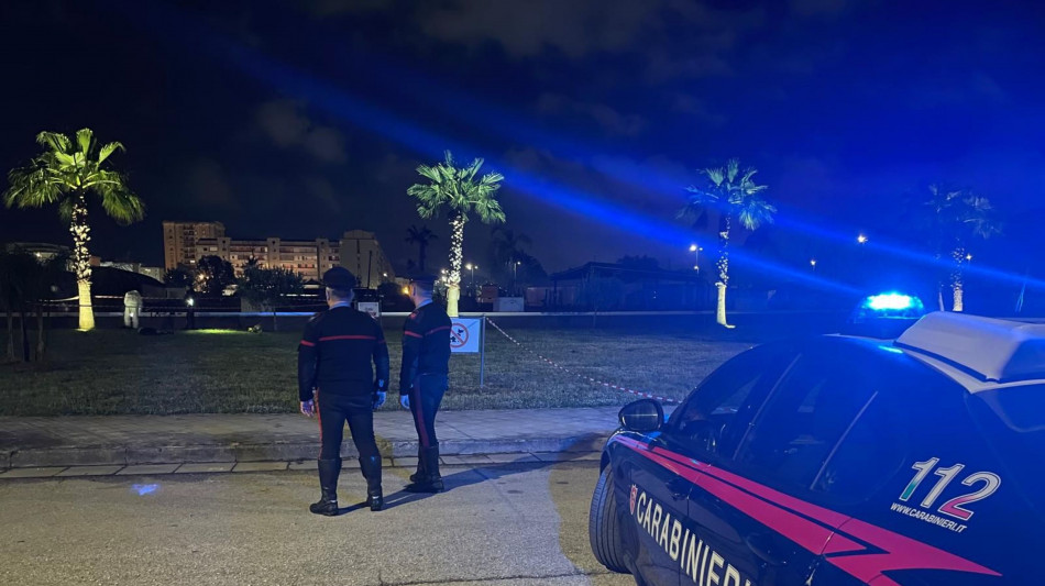 Tenta omicidio e poi si spara,le due donne avevano una relazione