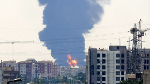 Isra&euml;l pr&eacute;vient que l'Iran paiera "un prix tr&egrave;s lourd", au troisi&egrave;me jour de conflit