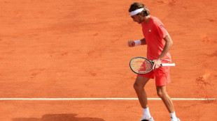 Monte-Carlo: Tsitsipas savoure, Alcaraz toujours diminu&eacute;