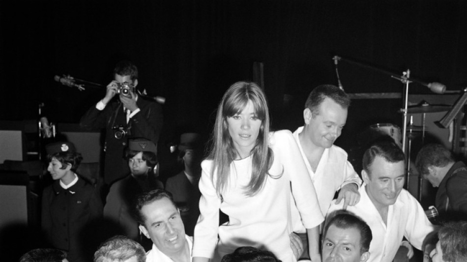 Fran&ccedil;oise Hardy, ic&ocirc;ne pop malgr&eacute; elle