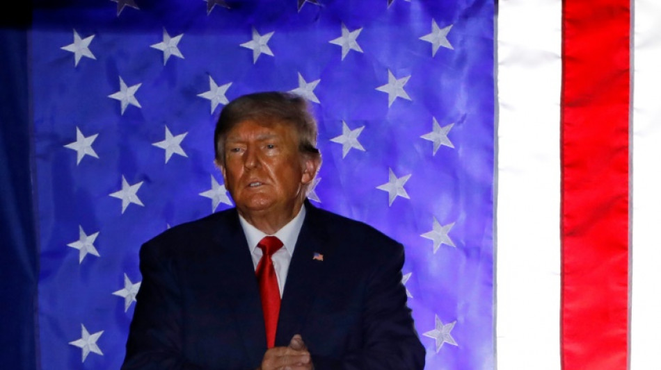 Trump, acusado de difamaci&oacute;n, citado a declarar en Nueva York