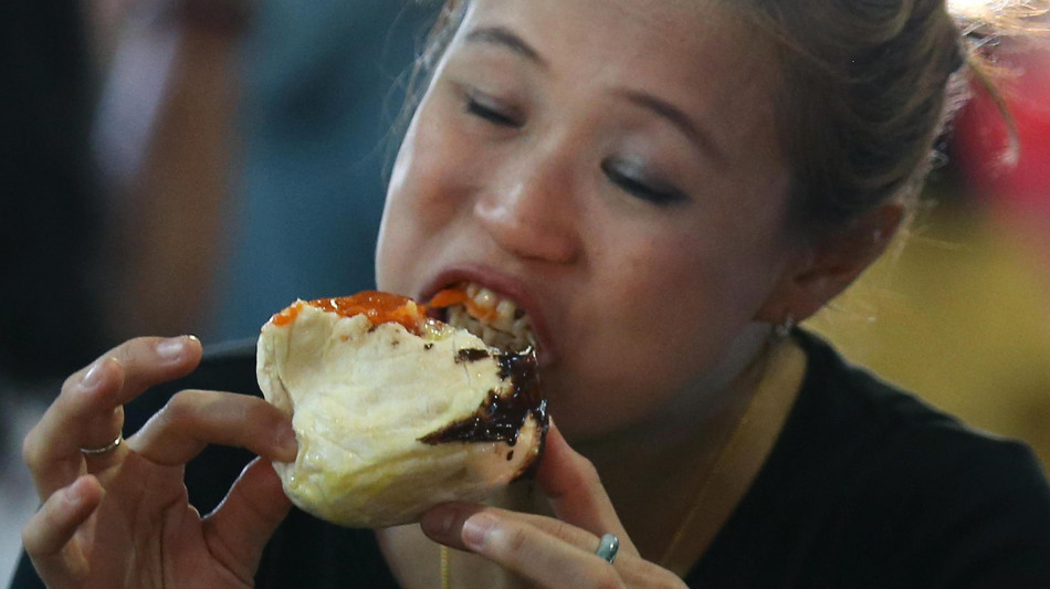Scoperto il motivo per cui l'obesità toglie il piacere del cibo