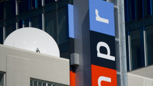 Trump s'attaque à l'audiovisuel public, les radios et télés locales en danger