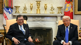 Trump amea&ccedil;a Jap&atilde;o com tarifas para equilibrar d&eacute;ficit comercial