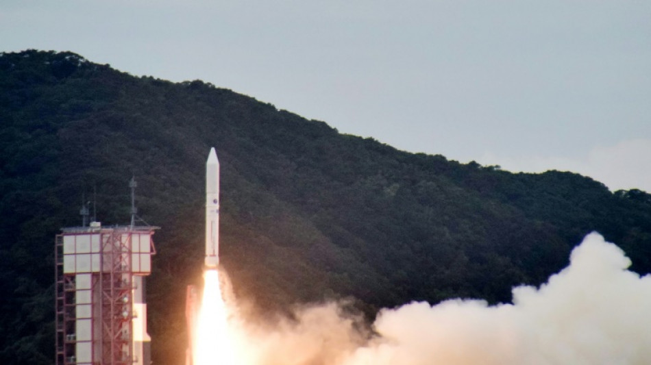 Japanische Weltraumrakete zerst&ouml;rt sich nach Fehlstart selbst