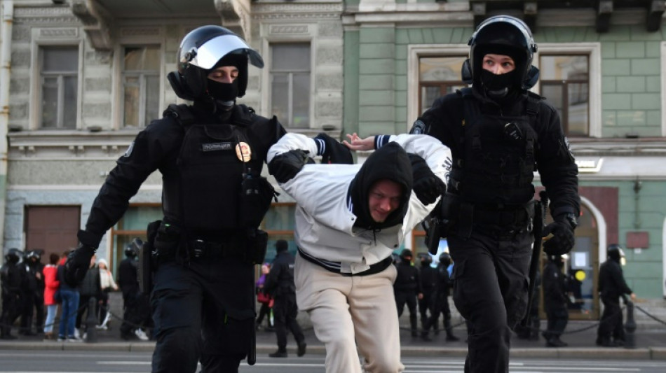 Russland versch&auml;rft Strafen f&uuml;r Fahnenflucht und Kapitulation