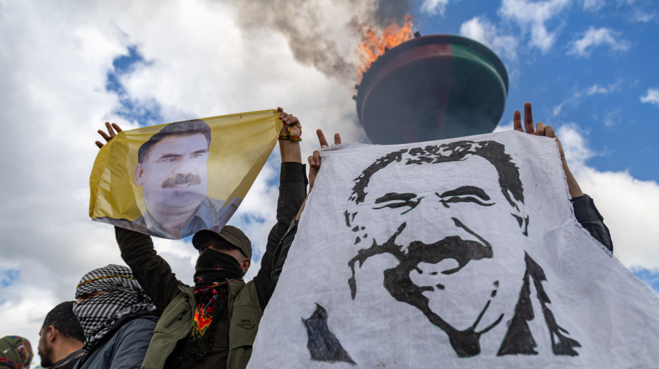 Pkk, 'stop negoziati pace finch&eacute; Ankara non libera Ocalan'