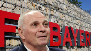 Sommerm&auml;rchen-Prozess: Hoene&szlig; verteidigt Beckenbauer