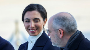 T&uuml;rkische Zentralbank hebt Leitzins auf 45 Prozent an und k&uuml;ndigt Zinspause an