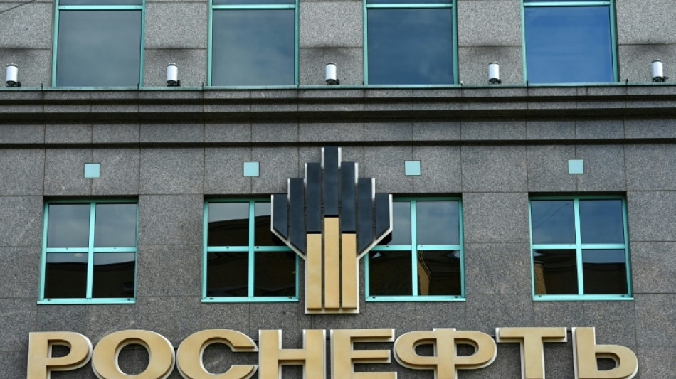 Rosneft signe avec un partenaire indien pour "augmenter consid&eacute;rablement" les livraisons de p&eacute;trole russe