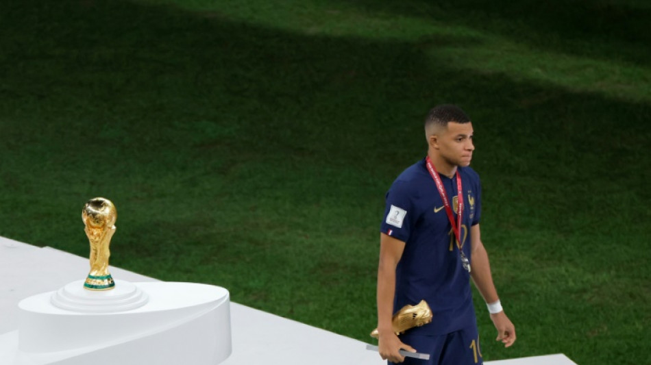 Mondial/Finale: les Bleus attendus &agrave; Paris, la liesse en Argentine