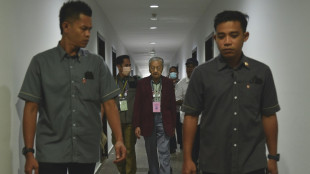 El exmandatario malasio Mahathir Mohamad aspira a renovar como diputado a los 97 a&ntilde;os