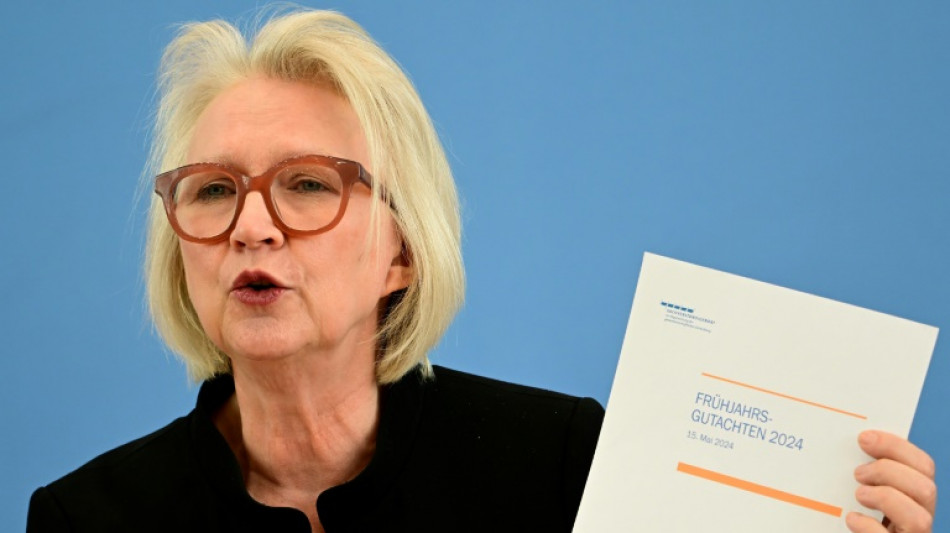 Wirtschaftsweise h&auml;lt Rating-Senkung wegen Frankreich-Wahl f&uuml;r m&ouml;glich