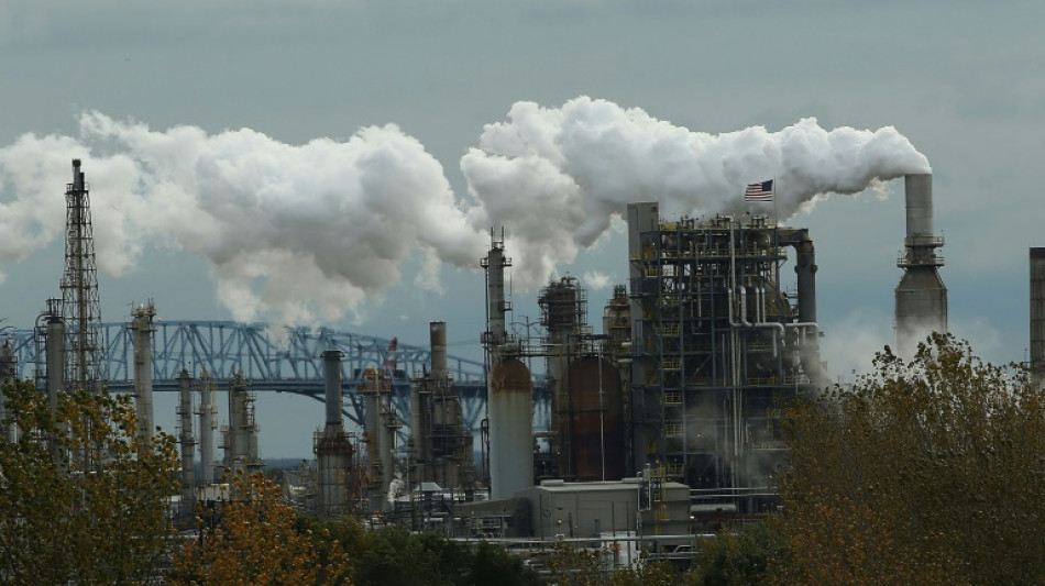 Les raffineries, goulet d'&eacute;tranglement qui aggrave la flamb&eacute;e de l'essence aux Etats-Unis