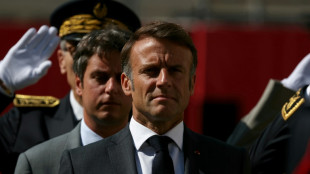 Avec des dirigeants africains, Macron comm&eacute;more le d&eacute;barquement en Provence, malgr&eacute; la m&eacute;t&eacute;o