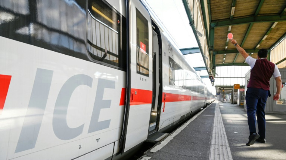 Bahn-Streiks &uuml;ber Pfingsten ausgeschlossen - Konzern legt neues Tarifangebot vor