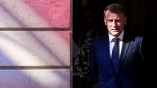 Droits de douane: Macron exprime sa "tr&egrave;s vive d&eacute;sapprobation" et appelle l'UE &agrave; d&eacute;fendre ses int&eacute;r&ecirc;ts 