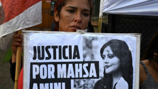 Le pr&eacute;sident iranien condamne le "chaos" des manifestations