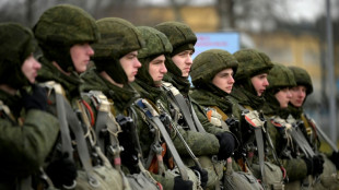 "Pr&ecirc;t s'il le faut": une brigade b&eacute;larusse s'entra&icirc;ne &agrave; la fronti&egrave;re avec l'UE