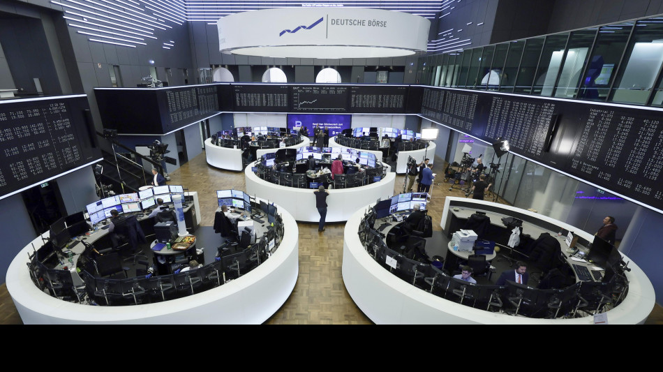 Borsa: l'Europa tiene il rialzo dopo Wall Street, Milano +0,72%