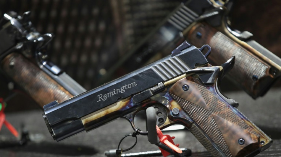 Canad&aacute; prohibir&aacute; temporalmente la importaci&oacute;n de armas de fuego 