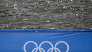 JO-2024: apr&egrave;s les sueurs froides, les triathl&egrave;tes sont entr&eacute;s en Seine
