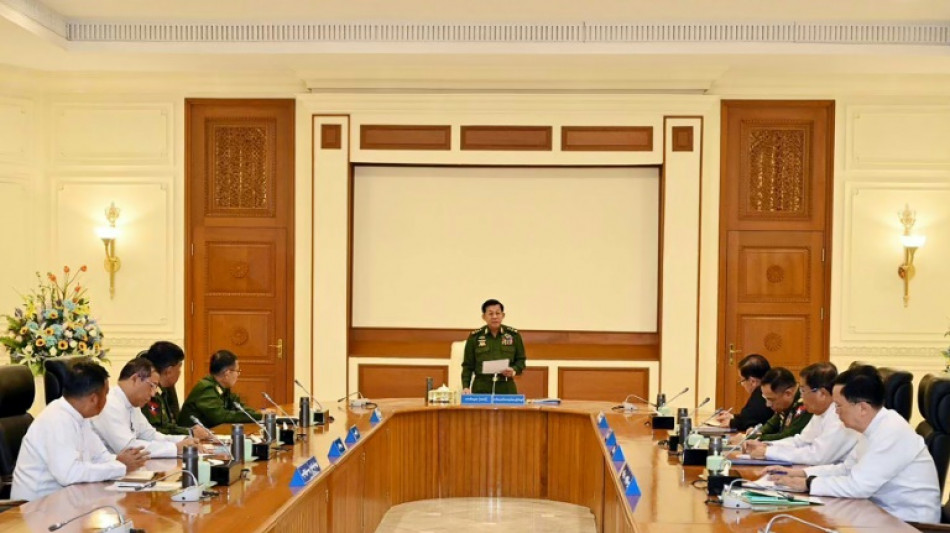 La junta que gobierna Birmania prolonga seis meses m&aacute;s el estado de emergencia