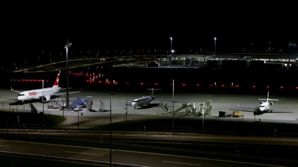 S&ouml;der: Russland k&ouml;nnte hinter Drohnensichtungen am Flughafen M&uuml;nchen stecken