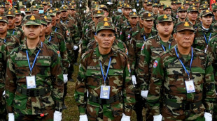 Cambodge: les jeunes partag&eacute;s sur le service militaire obligatoire
