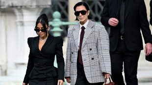 Piden hasta 10 a&ntilde;os de prisi&oacute;n para los atracadores de Kim Kardashian en Par&iacute;s