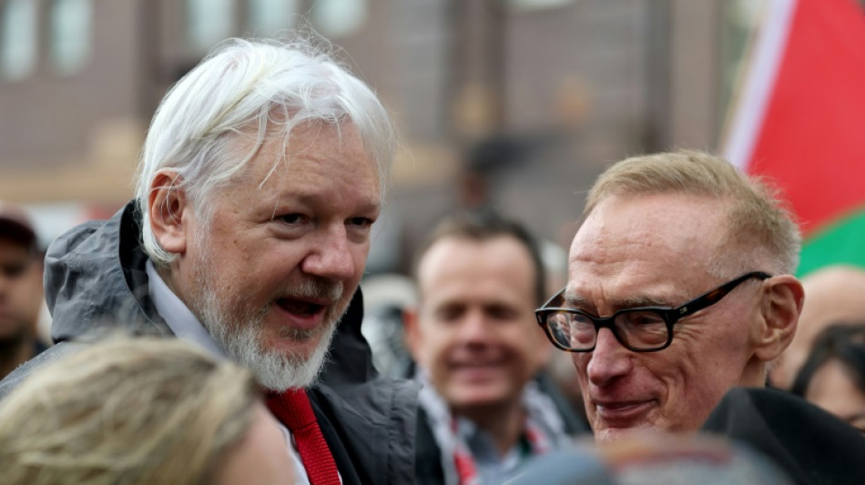 Assange participa de manifesta&ccedil;&atilde;o pr&oacute;-Palestina em Sydney