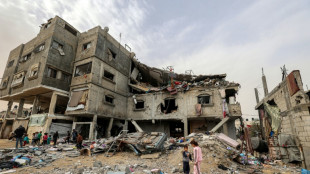 La Defensa Civil de Gaza reporta 20 muertos en un bombardeo israel&iacute; contra un bloque de viviendas