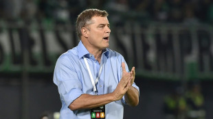 Santos demite t&eacute;cnico uruguaio Diego Aguirre