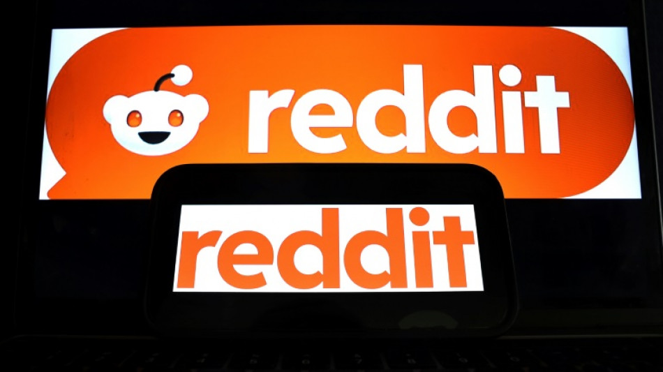 Le r&eacute;seau social Reddit pr&eacute;voit de lever en Bourse environ 500 millions de dollars