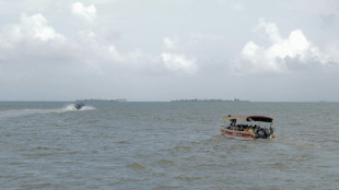 Lancha com 21 pessoas a bordo, a maioria migrantes venezuelanos, naufraga no Panam&aacute;