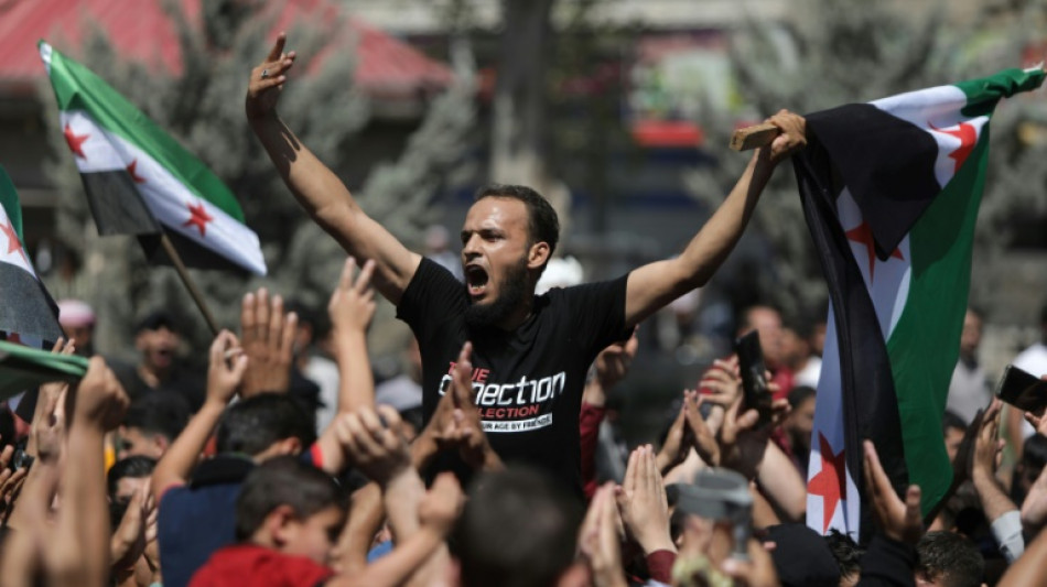 Syrische Regierungsgegner protestieren gegen t&uuml;rkischen Aufruf zur Auss&ouml;hnung