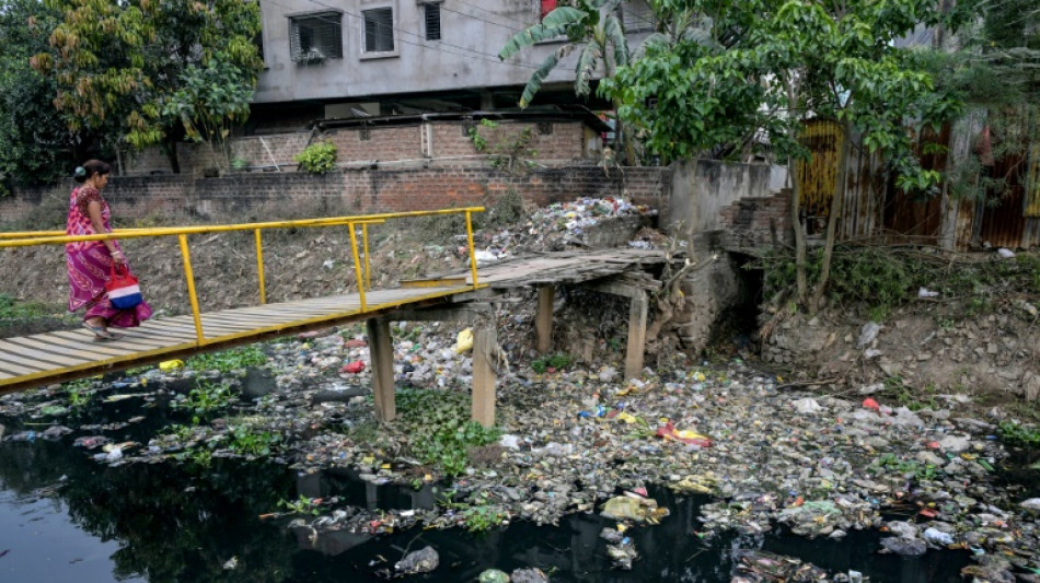 Global plastic recycling rates 'stagnant' at under 10%: study