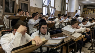 Judeus ultraortodoxos sob press&atilde;o para integrar Ex&eacute;rcito israelense