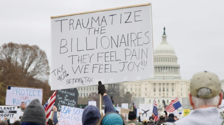 Les Etats-Unis &eacute;vitent la paralysie budg&eacute;taire apr&egrave;s le recul de d&eacute;mocrates