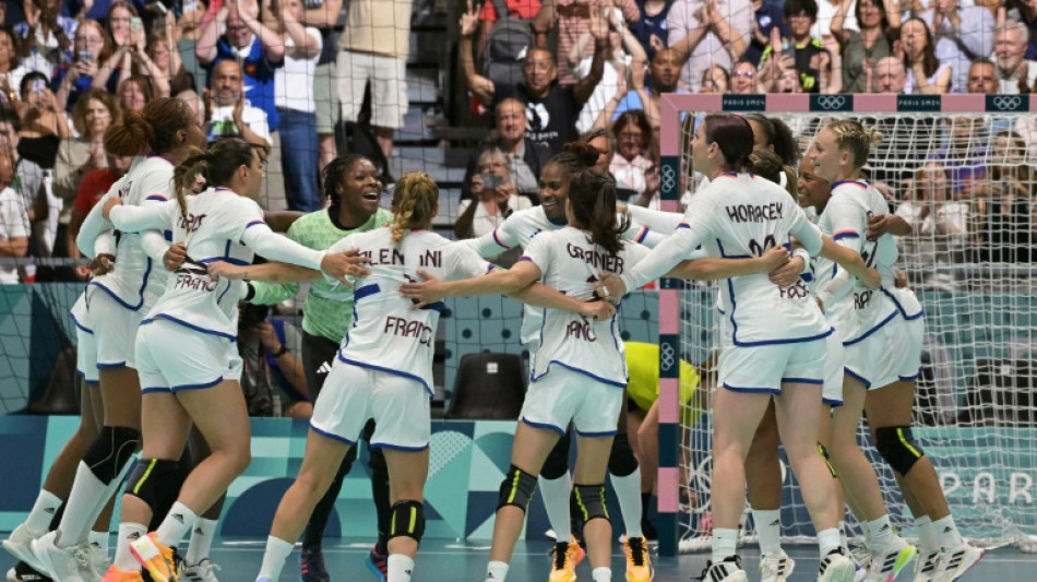 Hand: les Bleues assurent l'essentiel pour d&eacute;marrer