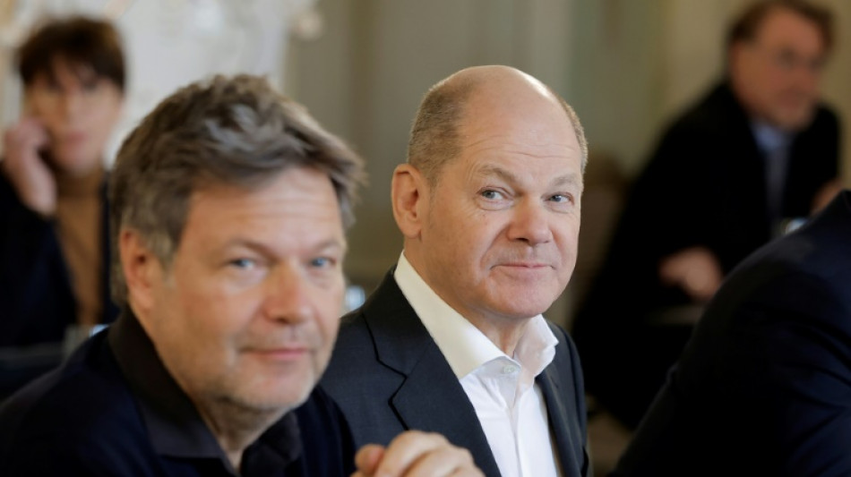 ZDF-"Politbarometer": Zustimmung f&uuml;r Scholz und Habeck auf Tiefststand